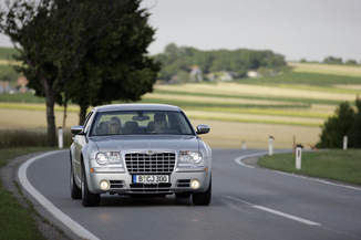 Fiche Technique Chrysler 300 C 3 5 V6 Ba L Argus Fr