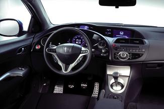 Fiche Technique Honda Civic Viii 2 2 I Ctdi Type S Gt Fap 3p L