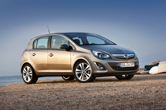 Opel Corsa 1.4 Twinport Cosmo 90 ch - 90 chevaux, et puis s'en va -  Challenges