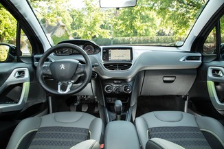 Fiche Technique Peugeot 208 1 2 Puretech 82ch Active 5p L Argus Fr