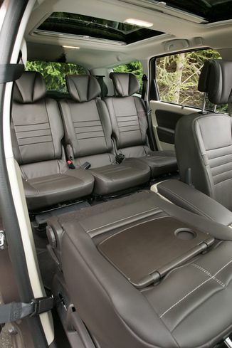 Vitre D Auto >> Fiche technique Renault Grand Scenic III (R95) 1.5 dCi ... Vitre D Auto >> Fiche technique Renault Grand Scenic III (R95) 1.5 dCi ...