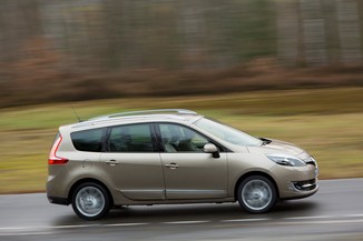 Fiche Technique Renault Grand Scenic Iii R95 1 6 Dci 130ch Energy