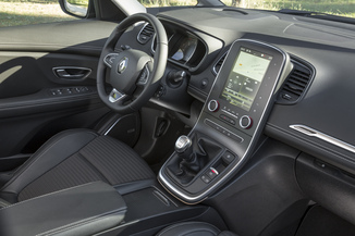 Fiche Technique Renault Grand Scenic Iv Rfa 1 5 Dci 110ch Energy
