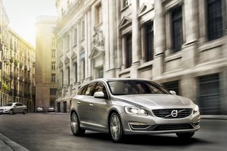 Volvo V60 T3 152ch Business (09-2017)