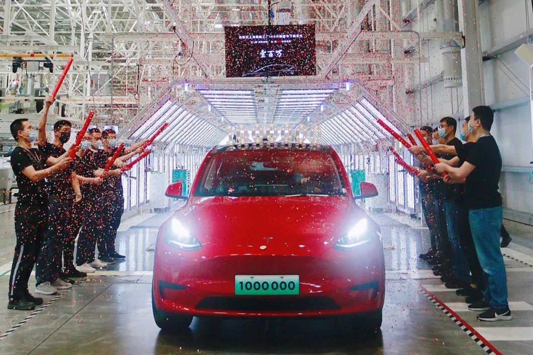 [Image: tesla-model-y-2022-rouge-av-usine-chagha...k=VOCo_XxE]