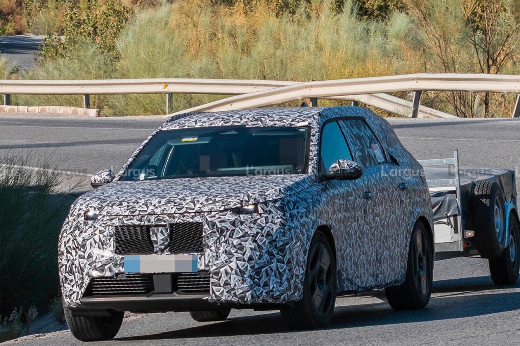 peugeot-5008-prototype-2023-camo-avg3-mk-bd_23.jpg