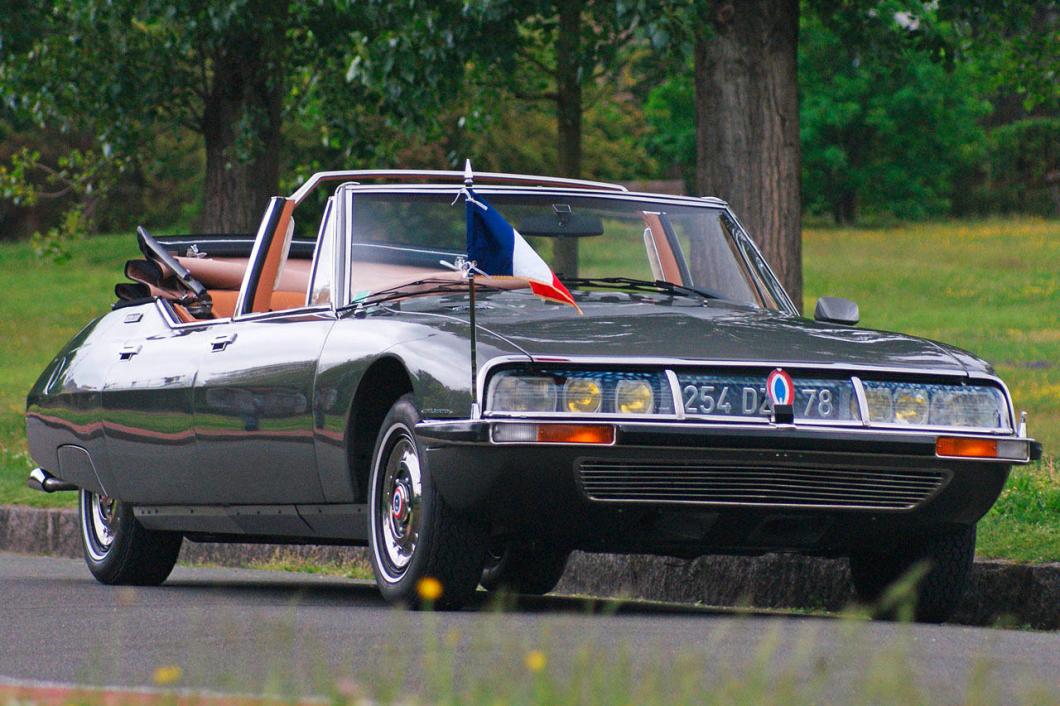 citroen-sm-presidentielle-par-chapron-1972.jpg
