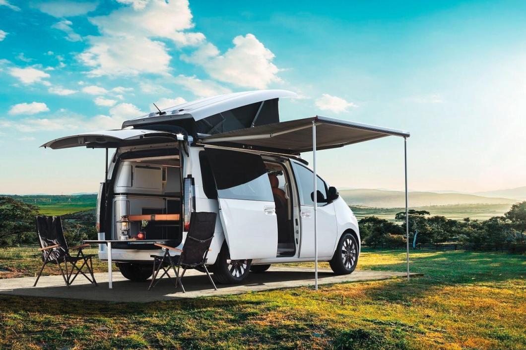 hyundai-staria-camper-concept-2026-blanc