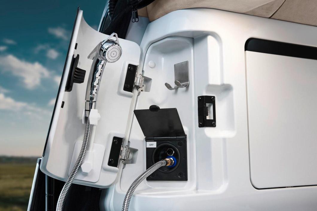 hyundai-staria-camper-concept-2026-blanc