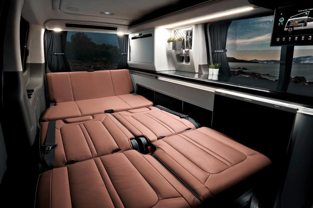 hyundai-staria-camper-concept-2026-blanc