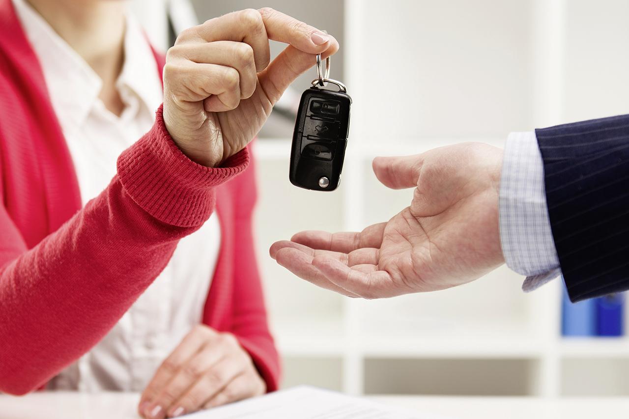 Photo 5 remise de clé de voiture Expertise automobile. Dans quels cas peuton y recourir