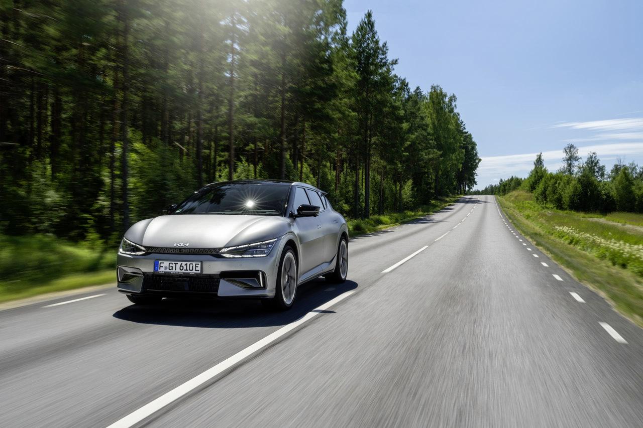 Photo 2 kia EV6 GT performances accélération Essai Kia EV6 GT (2022