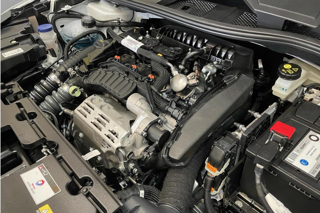 O Chłopcu Który Rysował Potwory Moteur 1.2 Puretech à chaîne. La nouvelle génération du 3 cylindres