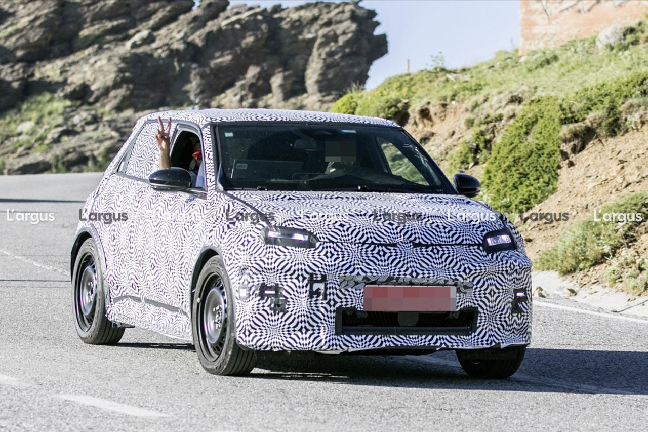 Renault 5 (2024). Premières photos sur route de la citadine électrique