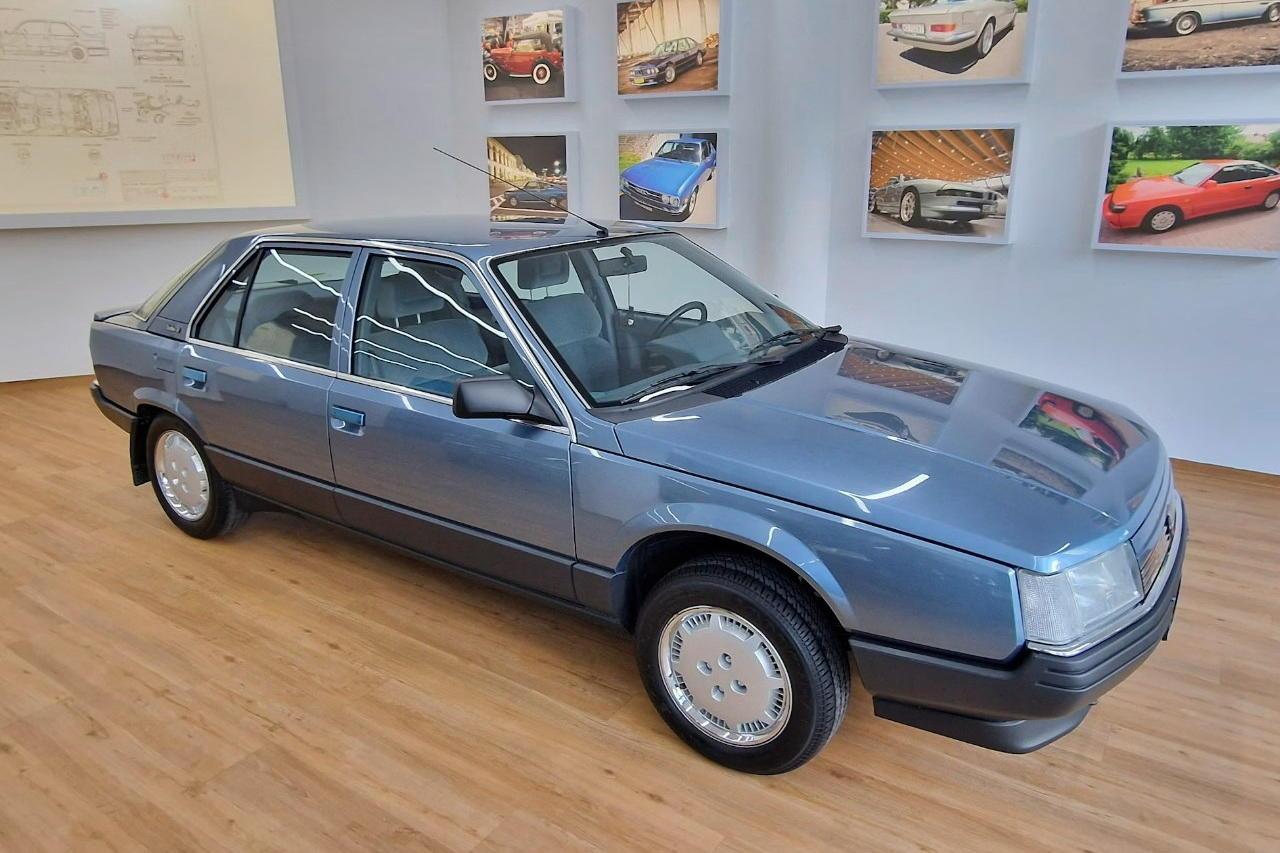 Diaporama et photos - La Renault 25 diesel avec seulement 6 000 km a ...