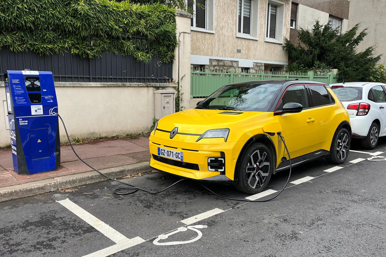 Photo 22 nouvelle renault 5 electrique Essai Renault 5 (2024) notre avis après 1 000 km au