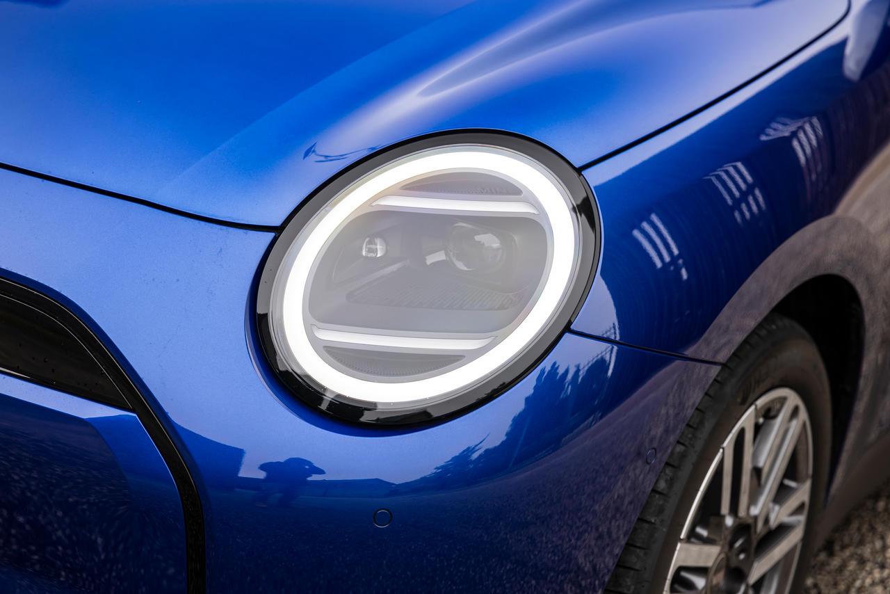 Pièce Auto Mini 51137388117 Akozon Cadre Chromé Pour Phare Mini Cooper Countryman F60 2017-2021 | Garniture Décorative | Ref 51137388117 Décoration Phare ABS