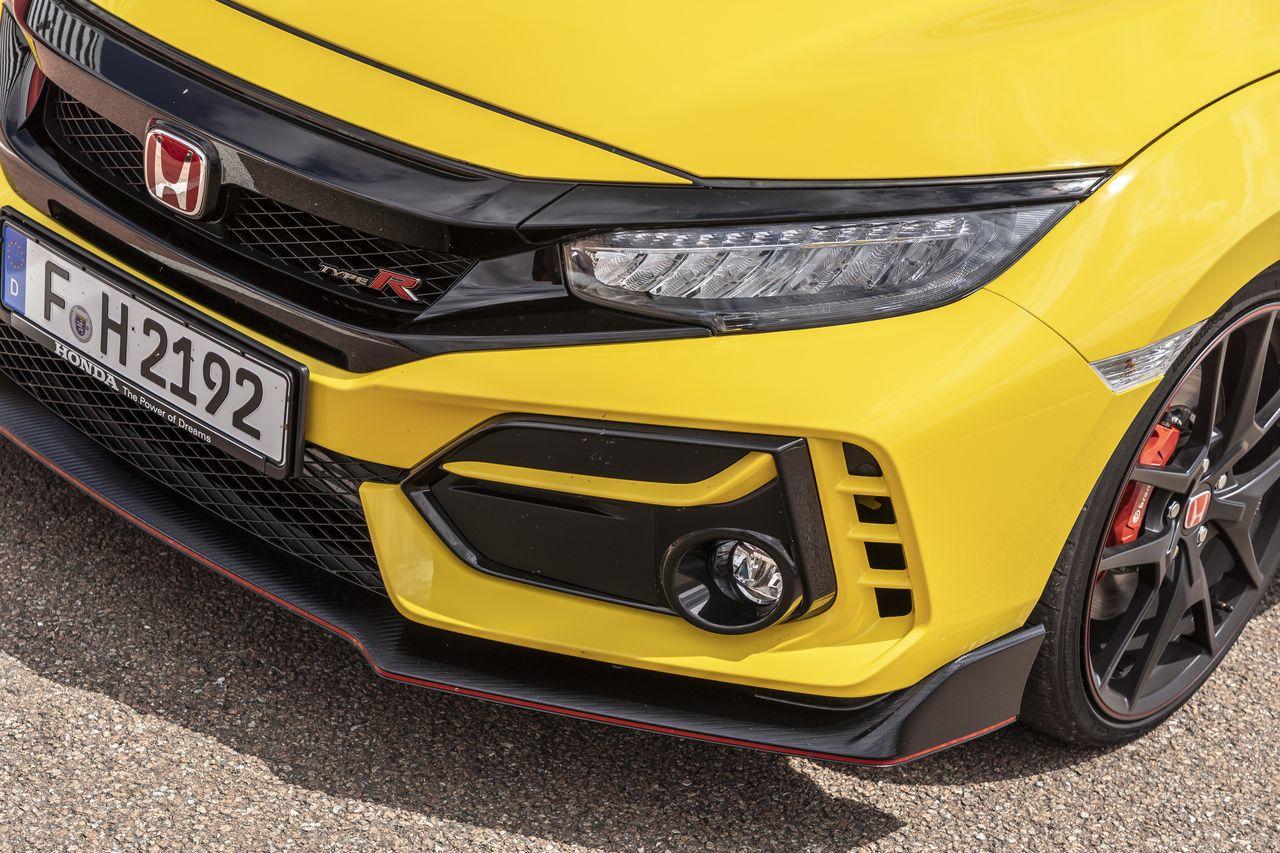 Photo 18 - Civic Limited Edition Solar Yellow - Civic Type R Limited ...