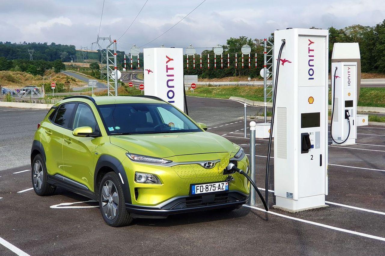 Photo 6 Hyundai Kona 136 ch bonus écologique 7000 euros Voitures électriques neuves ou