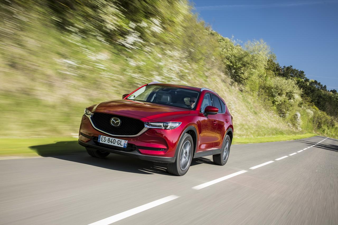 Photo 4 Mazda CX5 diesel deuxième génération rouge Fiabilité Mazda 3, 6 et CX5. Casse de