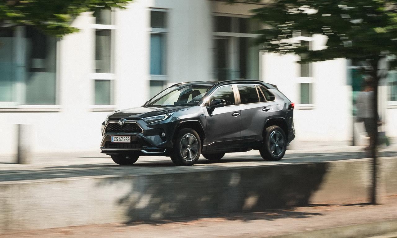 Fiche technique Toyota RAV4 Hybride Rechargeable AWD